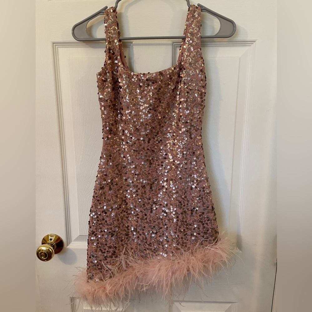 Prom mini sequin dress!